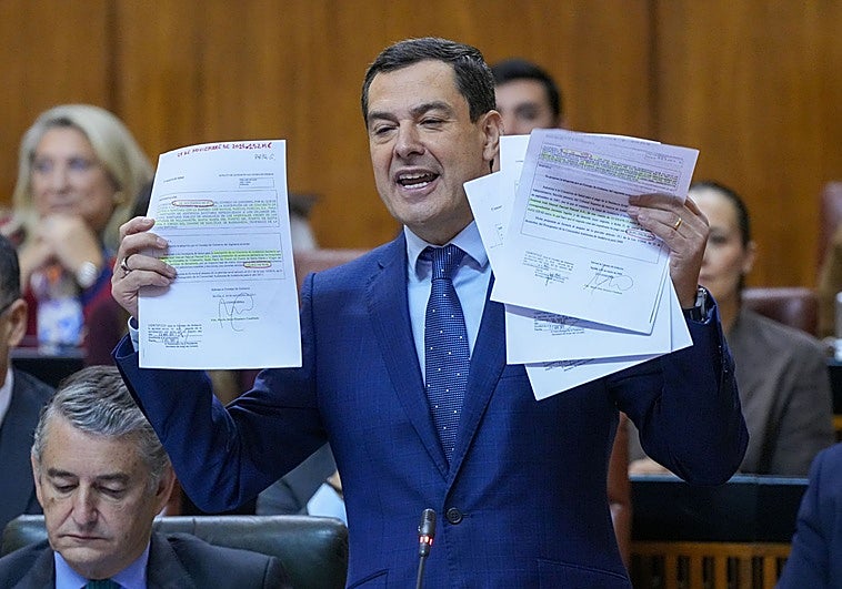 Moreno responde a las críticas de Pedro Sánchez invitándolo a participar en el debate sobre el estado de Andalucía